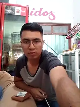 Snapshot of RODRI_POLLADURA chatting on 15, 2, 2025 RODRI POLLADURA online show from 15, 2, 2025