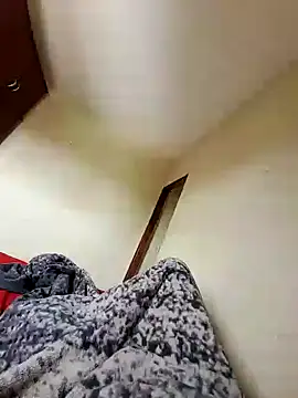 manterei2 online show from 3, 1, 2025