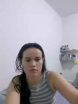 Snapshot of camillebr chatting on 3, 1, 2025 camillebr online show from 3, 1, 2025