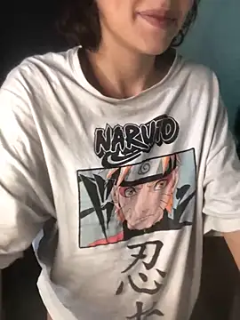 Snapshot of NickiYoung chatting on 17, 1, 2025 NickiYoung online show from 17, 1, 2025