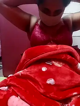 Snapshot of YourHotRandi chatting on 13, 10, 2025 YourHotRandi online show from 13, 10, 2025