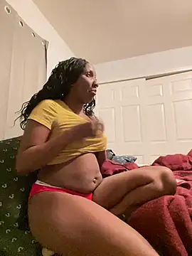 Yoshibaby2670 online show from 10, 2, 2025