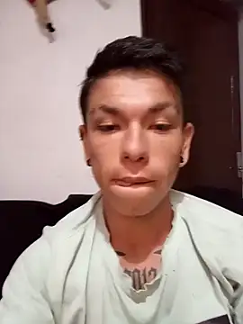 chispahot69  online show from 4, 1, 2025