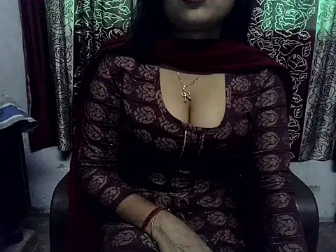 SIYA MAVI online show from 3, 3, 2026