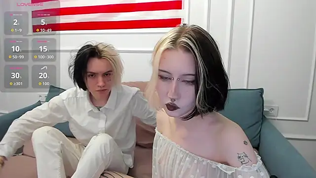 Snapshot of VeryRare_TwinS chatting on 19, 7, 2026 VeryRare TwinS online show from 19, 7, 2026