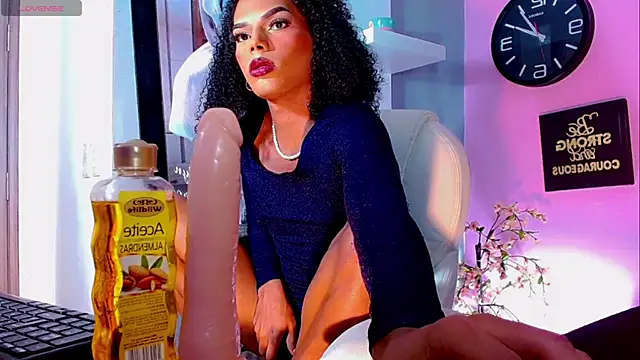 Snapshot of Diva_Smith02 chatting on 15, 1, 2025 Diva Smith02 online show from 15, 1, 2025