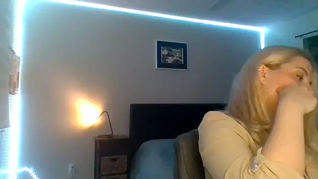 HappyIva online show from 30, 11, 2025