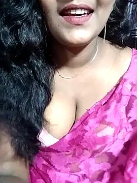 Snapshot of YERY_HOT chatting on 1, 3, 2025 YERY HOT online show from 1, 3, 2025