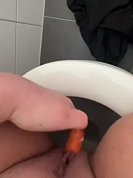 bigfatpussy28 online show from 30, 3, 2026