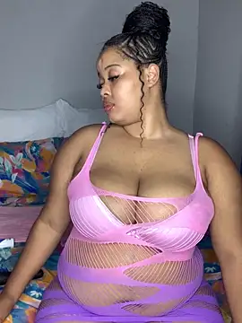 sexytinashe21 online show from 7, 4, 2026