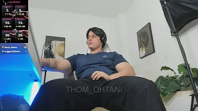 Snapshot of Thom_Ohtani chatting on 17, 7, 2026 Thom Ohtani online show from 17, 7, 2026