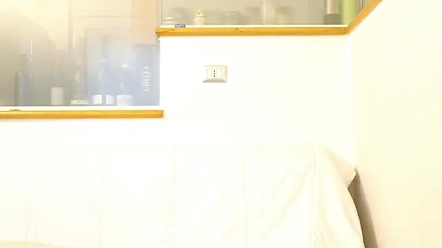 amabel zambrano online show from 15, 3, 2025