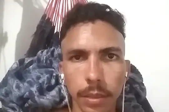 MagrinhoSaradoo online show from 10, 2, 2025