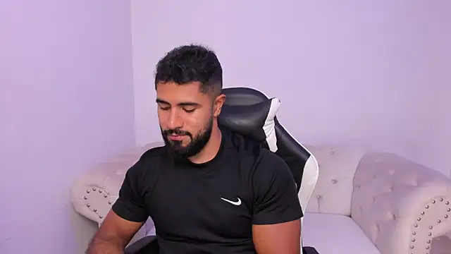 Santiago huntt online show from 24, 2, 2026