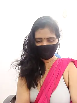 Lucky-Deepthi online show from 17, 11, 2025