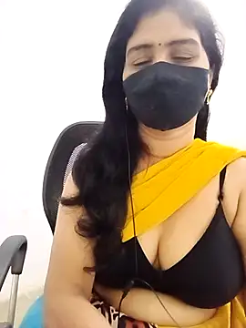 Snapshot of Lucky-Deepthi chatting on 25, 7, 2026 Lucky-Deepthi online show from 25, 7, 2026