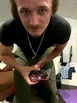 Snapshot of SparingTeller chatting on 19, 11, 2025 SparingTeller online show from 19, 11, 2025