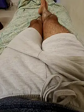 Snapshot of shrenik34 chatting on 8, 1, 2025 shrenik34 online show from 8, 1, 2025