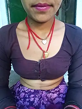 Snapshot of Amaya_Bajwa chatting on 5, 3, 2025 Amaya Bajwa online show from 5, 3, 2025