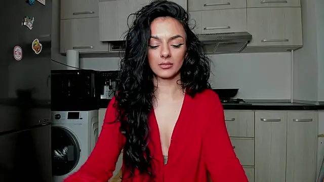 NNNoire online show from 24, 1, 2025