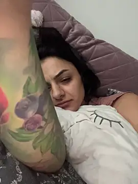 NNNoire online show from 5, 12, 2025