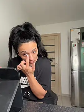 Snapshot of NNNoire chatting on 24, 5, 2026 NNNoire online show from 24, 5, 2026