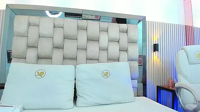 ashlyn parker online show from 5, 2, 2025