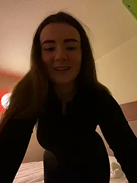 Snapshot of mewKate chatting on 25, 3, 2026 mewKate online show from 25, 3, 2026