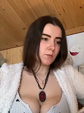 Snapshot of mewKate chatting on 11, 4, 2026 mewKate online show from 11, 4, 2026