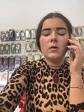 Snapshot of mewKate chatting on 20, 5, 2026 mewKate online show from 20, 5, 2026