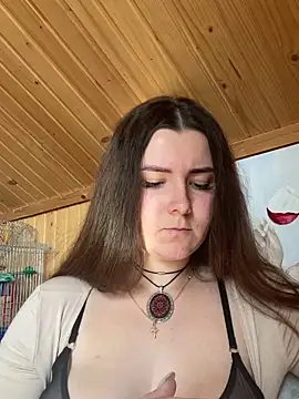 Snapshot of mewKate chatting on 3, 6, 2026 mewKate online show from 3, 6, 2026