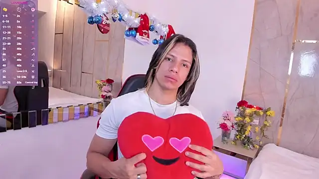 TylerBloom online show from 22, 12, 2025