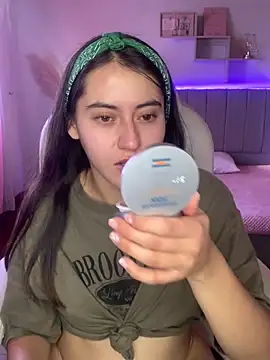 Snapshot of Camila_pinkk chatting on 7, 2, 2025 Camila pinkk online show from 7, 2, 2025