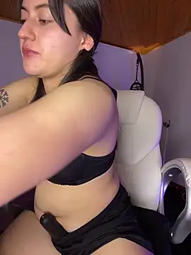 Snapshot of Camila_pinkk chatting on 30, 9, 2025 Camila pinkk online show from 30, 9, 2025