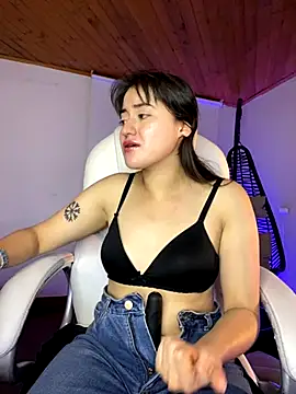 Snapshot of Camila_pinkk chatting on 28, 10, 2025 Camila pinkk online show from 28, 10, 2025