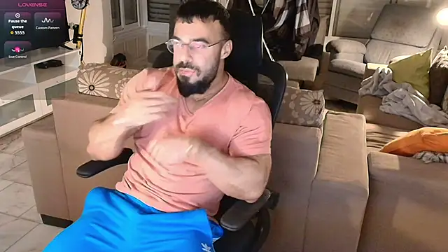 Snapshot of todddantes25 chatting on 20, 2, 2026 todddantes25 online show from 20, 2, 2026