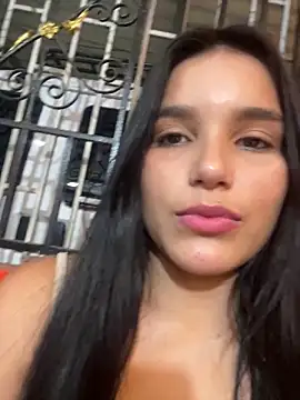 Snapshot of the_queen_of_street chatting on 22, 3, 2025 the queen of street online show from 22, 3, 2025