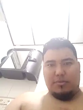 Snapshot of parejanuevahoff chatting on 14, 11, 2025 parejanuevahoff online show from 14, 11, 2025