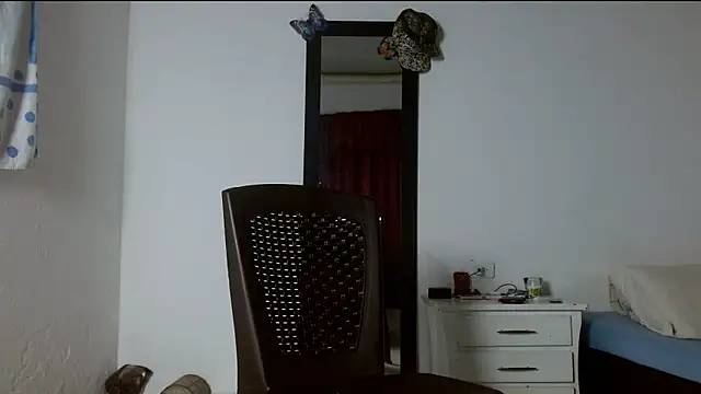 lonelydick2002 online show from 16, 5, 2026