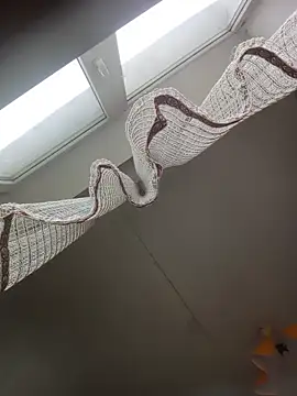 Lauren Amabel online show from 10, 4, 2026