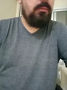 curtindo-muito82 online show from 8, 1, 2025