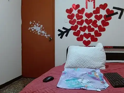 marilynbeautifullyhairy online show from 16, 1, 2025