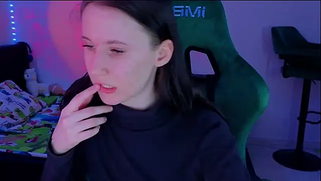 mon lola online show from 12, 3, 2025