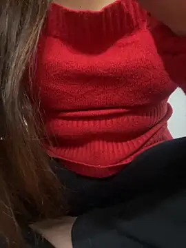 Snapshot of Red-Magic-25 chatting on 19, 11, 2025 Red-Magic-25 online show from 19, 11, 2025