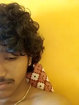 Snapshot of CosmicEmuu chatting on 19, 1, 2025 CosmicEmuu online show from 19, 1, 2025