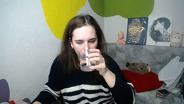 Snapshot of mini_girly chatting on 8, 1, 2025 mini girly online show from 8, 1, 2025