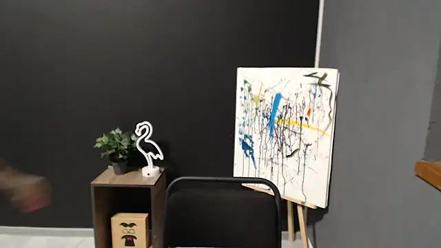 Snapshot of mini_girly chatting on 24, 1, 2025 mini girly online show from 24, 1, 2025