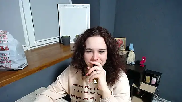 Snapshot of mini_girly chatting on 27, 1, 2025 mini girly online show from 27, 1, 2025