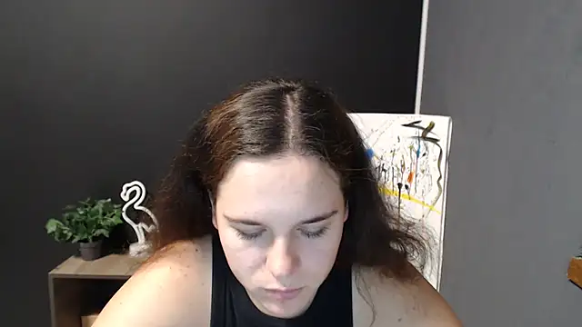 Snapshot of mini_girly chatting on 26, 9, 2025 mini girly online show from 26, 9, 2025