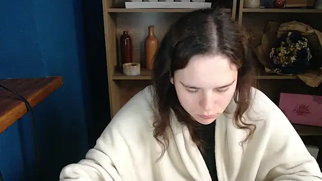 Snapshot of mini_girly chatting on 1, 10, 2025 mini girly online show from 1, 10, 2025